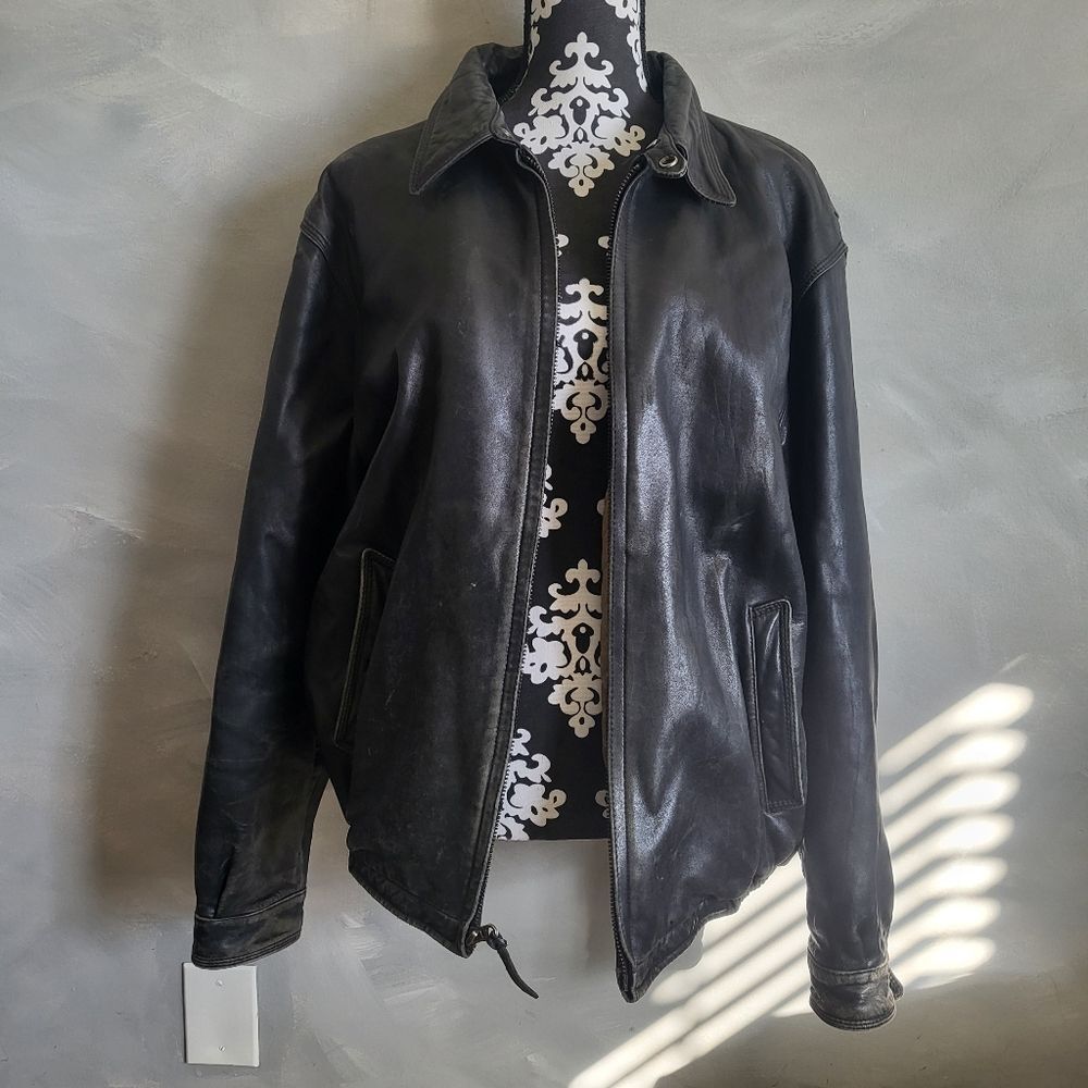 Vintage Black Leather Dad Bomber Oversized Tommy Hilfiger Distressed Size L